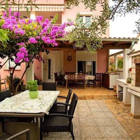 Apartments Ulika Rovinj Exterior photo